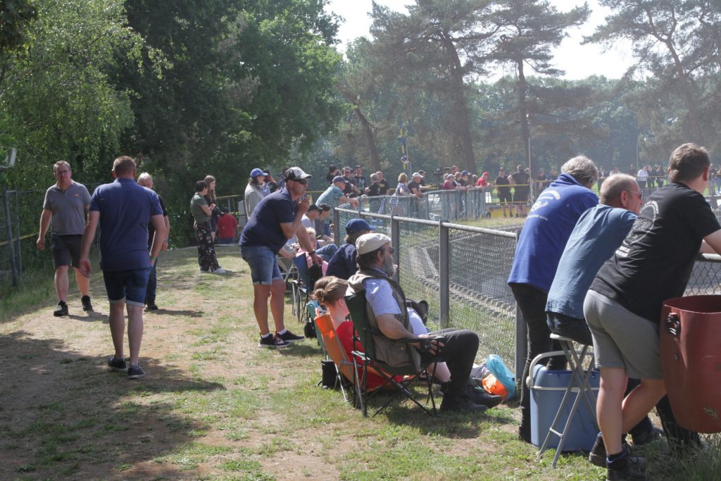 Zomer sfeer  rallycross Arendonk