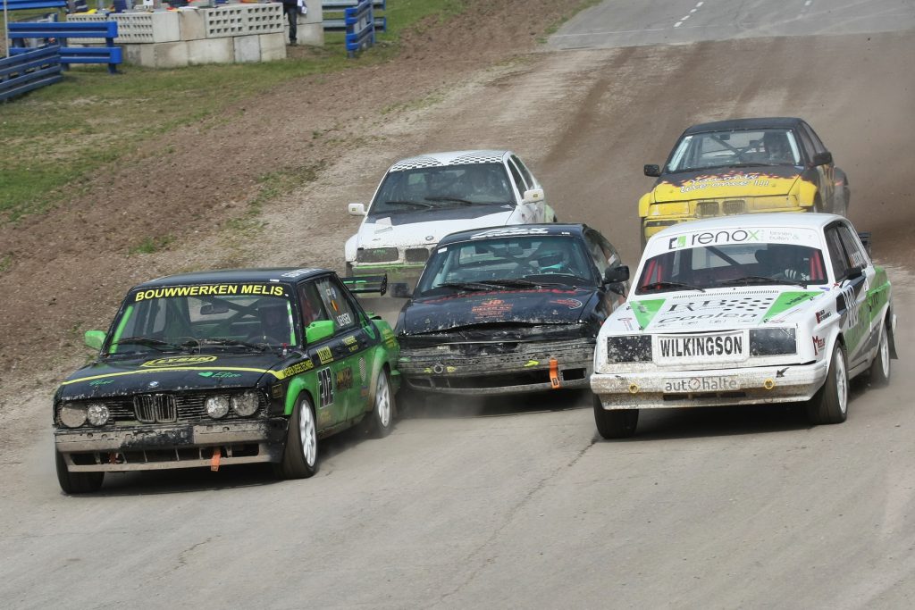 Zondag 25 september VAS rallycross finales op Glosso circuit